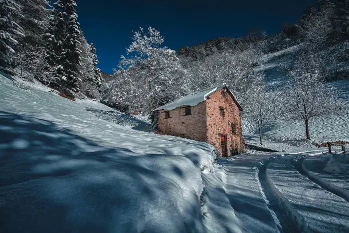 Territorio_estate_ghiacciaio_parchi_valli_05.jpg