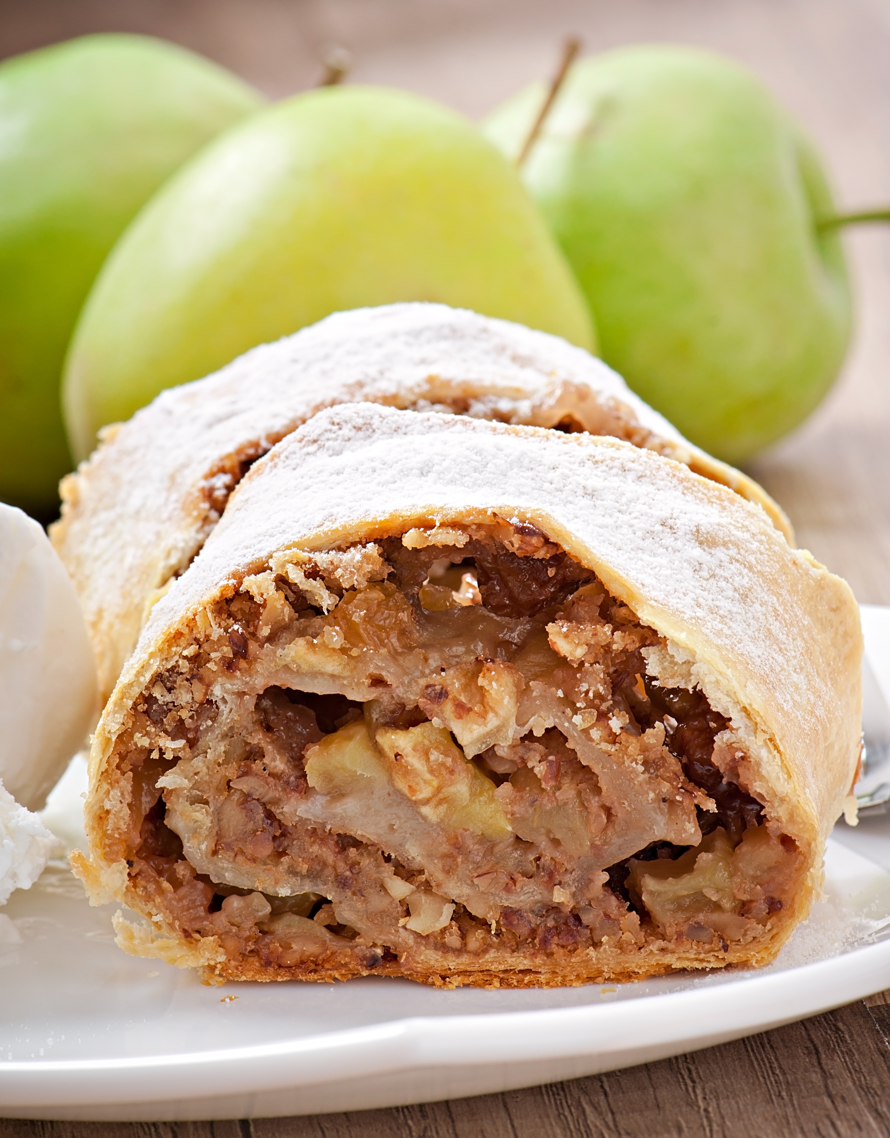 Apple Strudel With Ice Cream