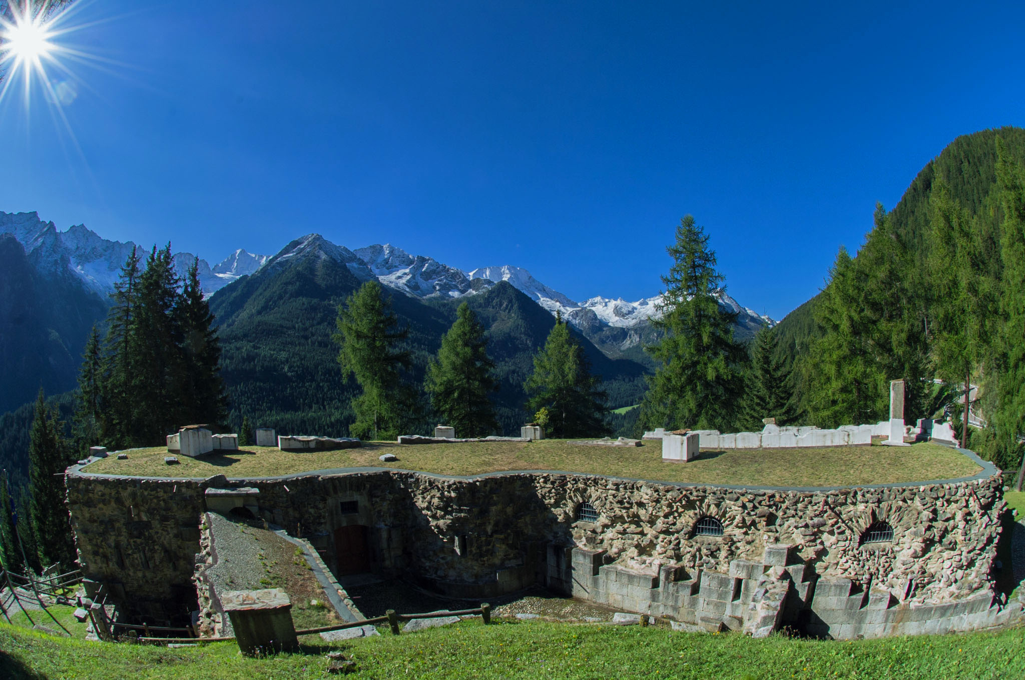 Vermiglio, Forte Strino.jpg